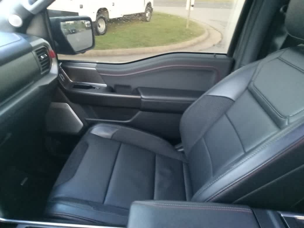 Used 2025 Ford F150 Raptor AWD/4WD image 27