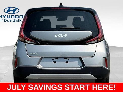 Used 2024 Kia Soul LX w/ Option Group 015 FWD image 5