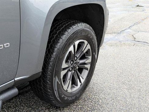 Used 2022 Chevrolet Colorado Z71 AWD/4WD image 65