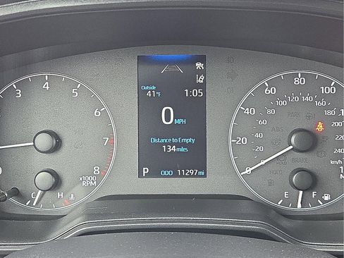 Used 2025 Toyota Corolla LE image 23