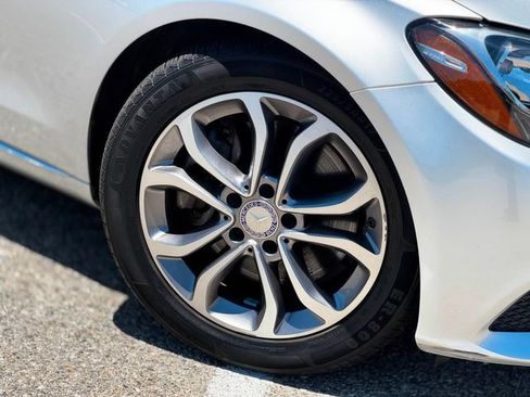 Used 2017 Mercedes-Benz C 300 Sedan image 3