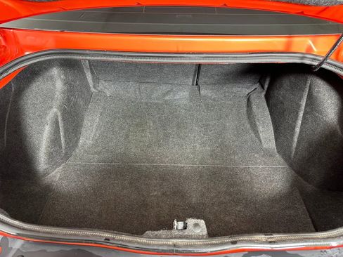 Used 2016 Dodge Challenger SXT w/ Super Sport Group (SS/T) RWD image 6