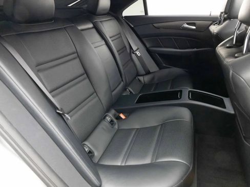 Used 2012 Mercedes-Benz CLS 63 AMG image 36
