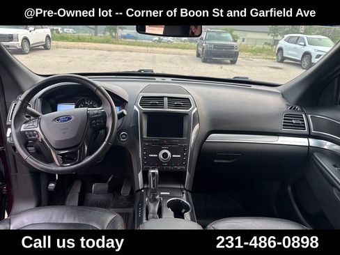 Used 2018 Ford Explorer Sport w/ Equipment Group 401A AWD/4WD image 18