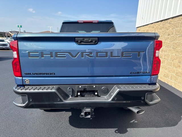 Used 2026 Chevrolet Silverado 2500 Custom w/ Custom Value Package AWD/4WD image 8