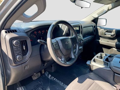 Used 2024 Chevrolet Silverado 1500 Custom Trail Boss AWD/4WD image 9