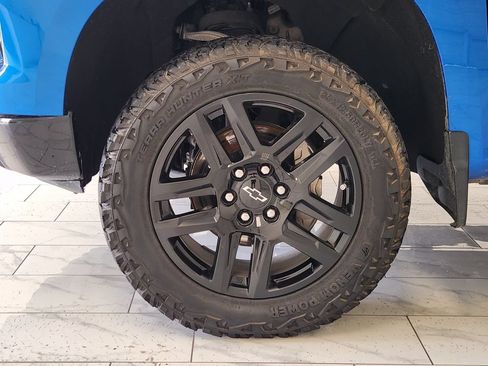 Used 2022 Chevrolet Silverado 1500 Custom Trail Boss AWD/4WD image 10