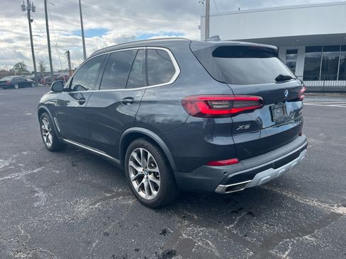 Used 2021 BMW X5 sDrive40i w/ Premium Package image 6