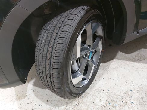 New 2026 Hyundai Venue SEL FWD image 34