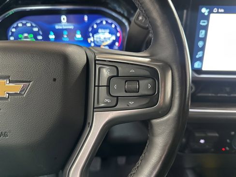 Used 2024 Chevrolet Silverado 2500 LTZ w/ LTZ Convenience Package image 17