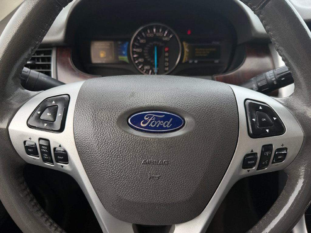 Used 2012 Ford Edge Limited AWD/4WD image 24