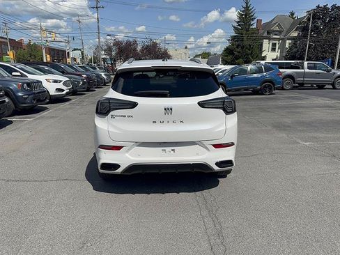 Used 2025 Buick Encore GX Avenir w/ Avenir Technology Package AWD/4WD image 12