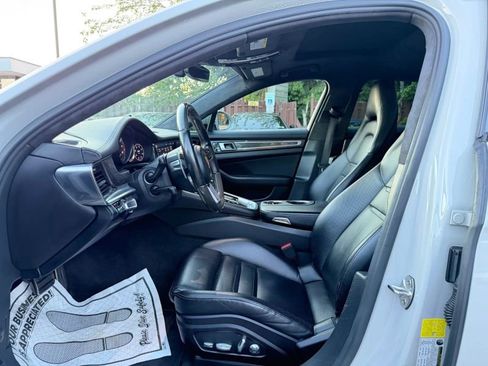 Used 2018 Porsche Panamera Turbo Sport Turismo w/ Sport Package AWD/4WD image 11