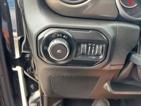 Certified 2018 Jeep Wrangler Sport AWD/4WD image 54