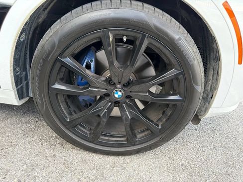 Used 2026 BMW X7 xDrive40i w/ M Sport Package AWD/4WD image 5