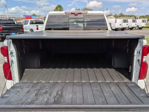 Used 2023 Chevrolet Silverado 1500 High Country w/ High Country Premium Package image 34