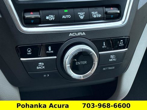 Used 2017 Acura MDX SH-AWD w/ Technology Package image 16