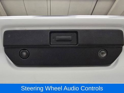 Used 2022 Chevrolet Silverado 1500 LT image 10