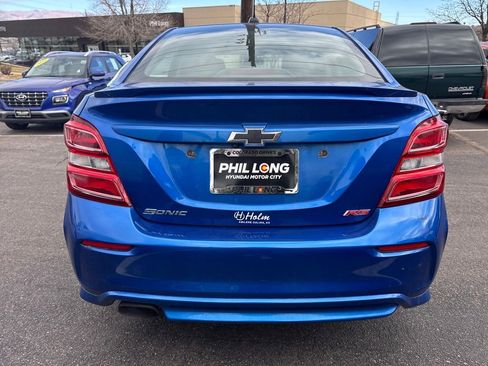 Used 2020 Chevrolet Sonic LT w/ Convenience Package image 13