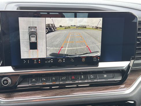 Used 2025 Chevrolet Silverado 1500 RST AWD/4WD image 25