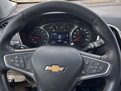 Used 2023 Chevrolet Equinox LT image 26