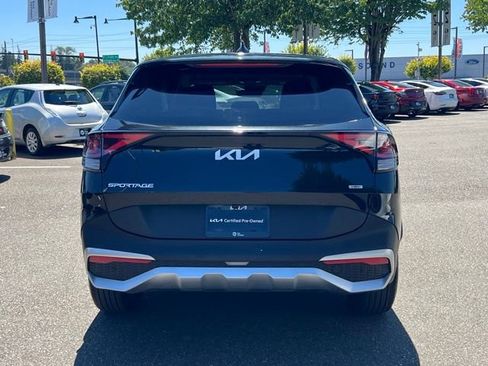Certified 2023 Kia Sportage LX AWD/4WD image 8