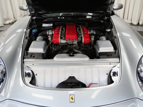 Used 2005 Ferrari 612 Scaglietti image 11