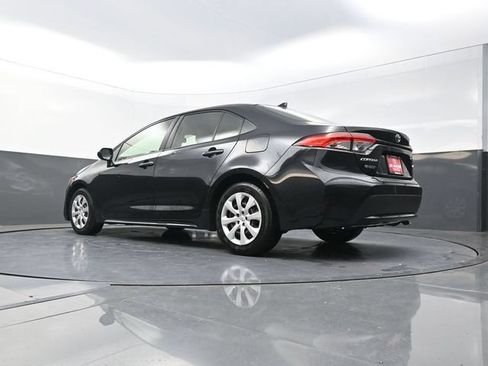 Certified 2021 Toyota Corolla LE FWD image 35