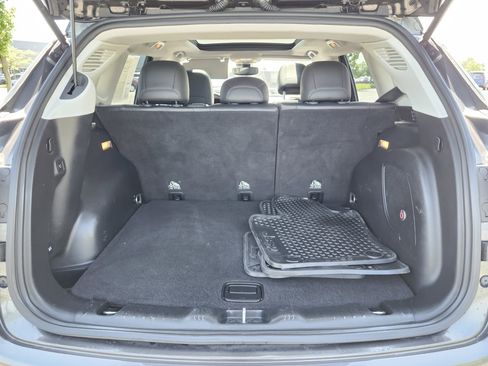 Used 2017 Jeep Compass Trailhawk w/ Leather Interior Group AWD/4WD image 25