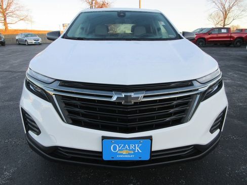 Used 2024 Chevrolet Equinox LS w/ LS Convenience Package image 8