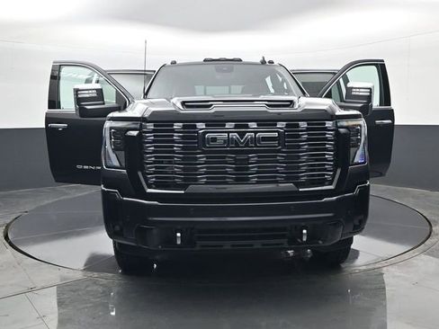 New 2026 GMC Sierra 3500 Denali Ultimate AWD/4WD image 31