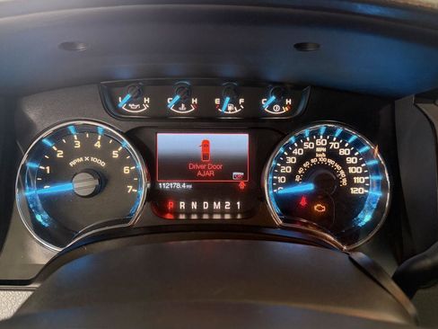 Used 2011 Ford F150 XLT w/ XLT Chrome Pkg image 12