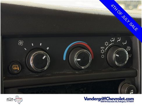 Used 2025 Chevrolet Express 2500 w/ Driver Convenience Package RWD image 15