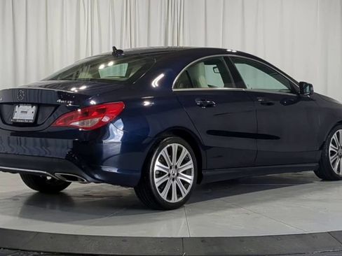 Used 2018 Mercedes-Benz CLA 250 4MATIC image 9
