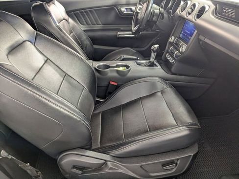Used 2020 Ford Mustang GT Premium image 28