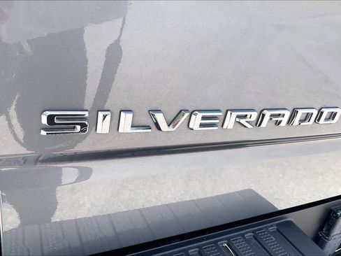 Used 2022 Chevrolet Silverado 1500 LTZ w/ LTZ Premium Texas Edition AWD/4WD image 31