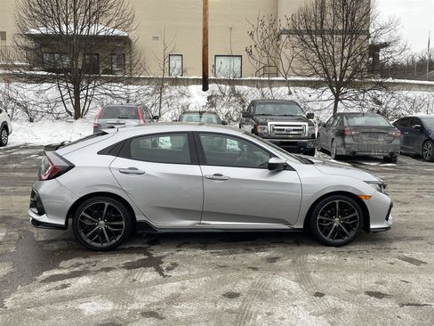 Used 2020 Honda Civic Sport image 6