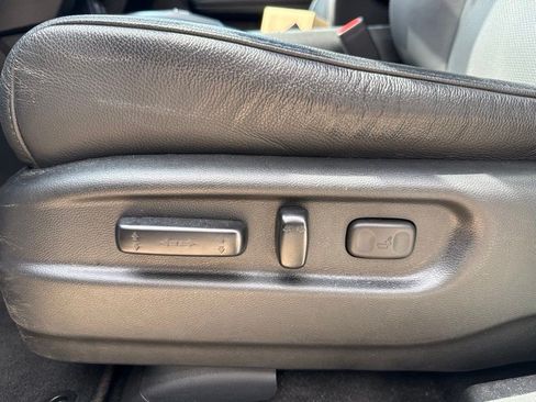 Used 2023 Honda Passport EX-L image 10