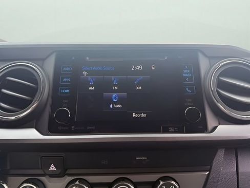 Used 2019 Toyota Tacoma TRD Sport AWD/4WD image 20