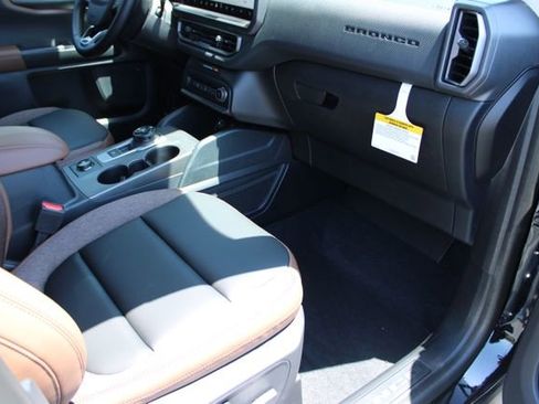 New 2026 Ford Bronco Sport Outer Banks w/ Outer Banks Tech Package+ AWD/4WD image 7