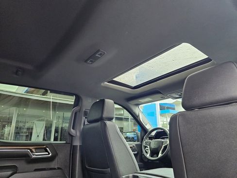 Used 2024 Chevrolet Silverado 1500 LT Trail Boss w/ Convenience Package II image 44