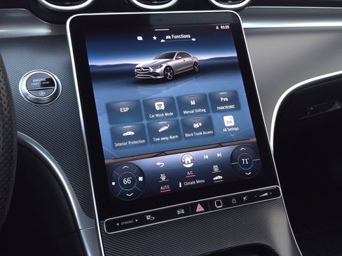 Used 2024 Mercedes-Benz C 300 Sedan image 19