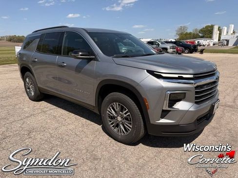 New 2026 Chevrolet Traverse LT w/ LPO, Floor Liner Package AWD/4WD image 26