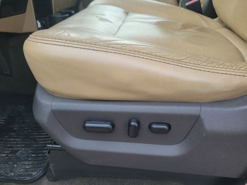 Used 2011 Ford F350 Lariat w/ Lariat Ultimate Pkg image 18