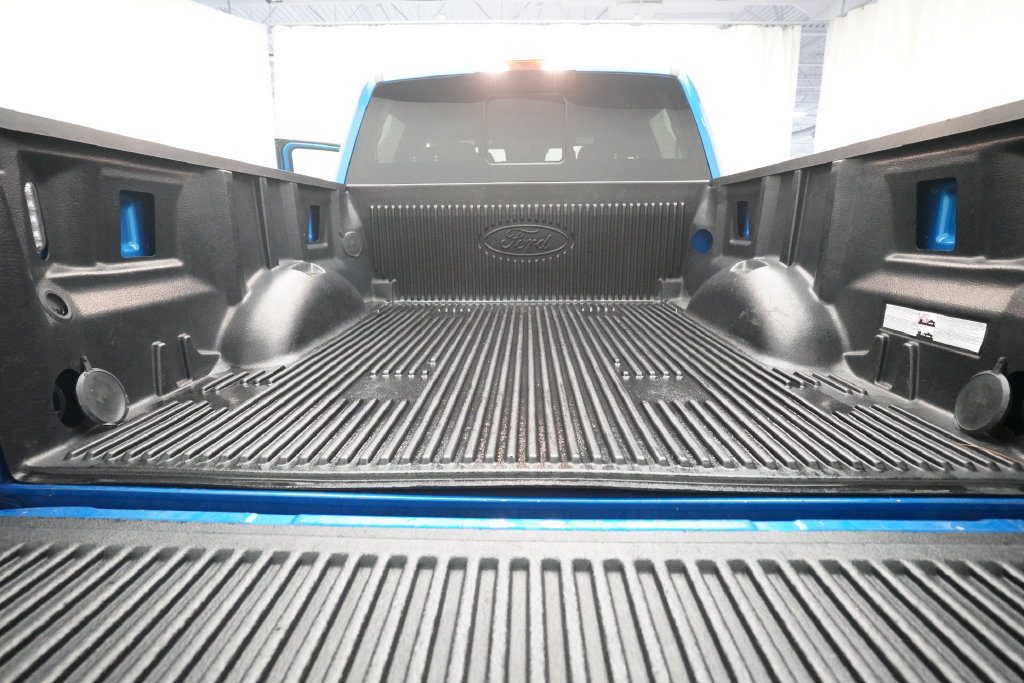 Used 2019 Ford F150 XLT w/ Equipment Group 302A Luxury AWD/4WD image 10