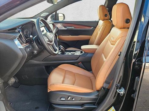 New 2026 Cadillac XT5 Premium Luxury w/ Driver Assist Package AWD/4WD image 15