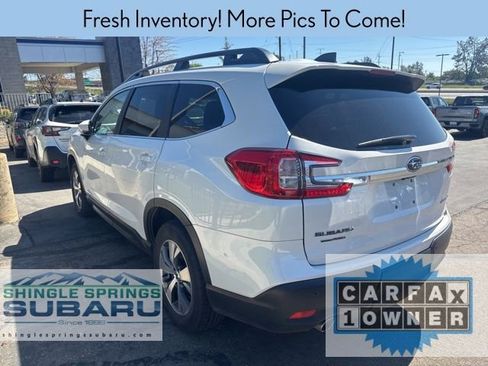 Used 2025 Subaru Ascent Premium image 3