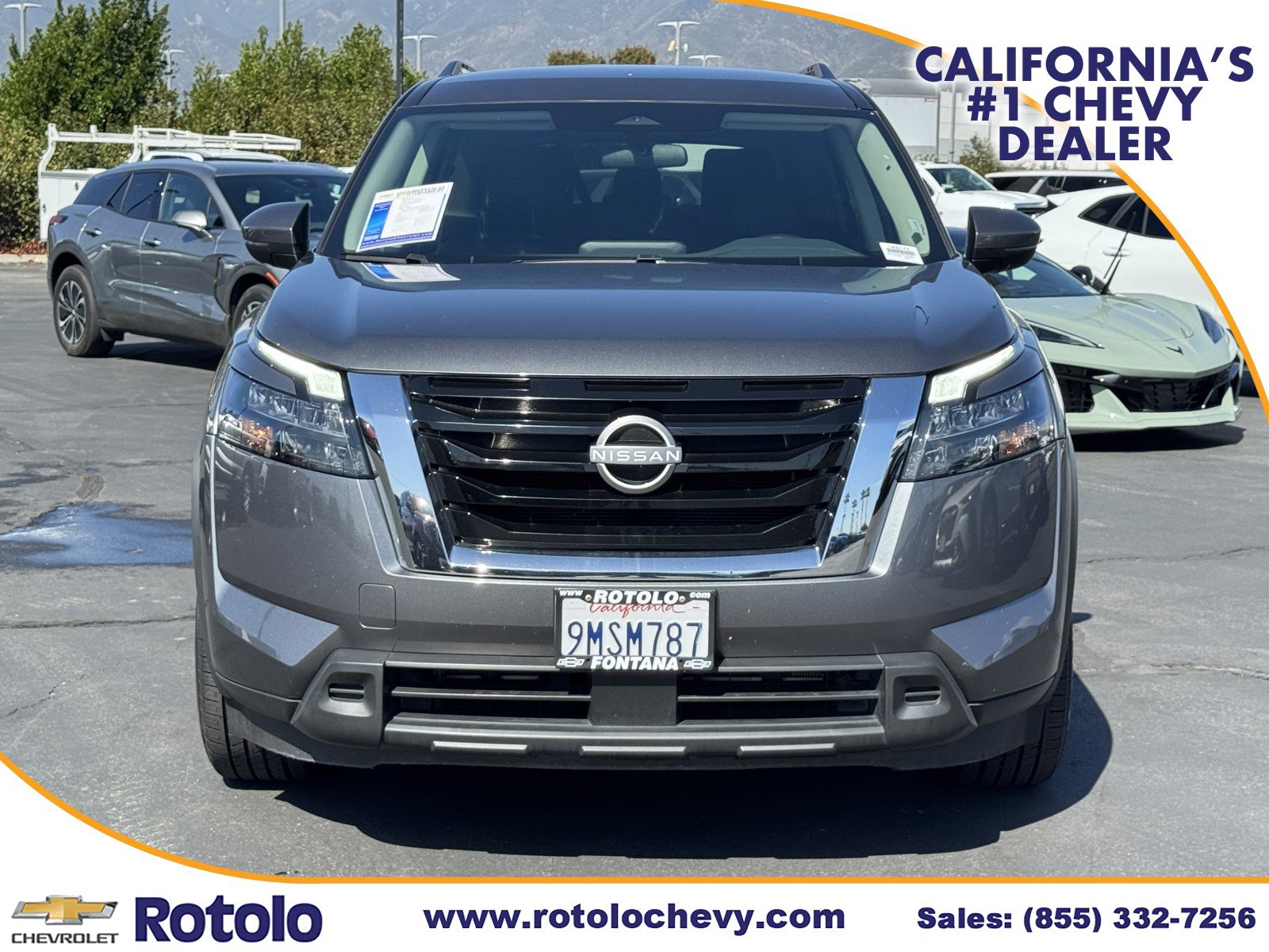 Used 2024 Nissan Pathfinder SV AWD/4WD image 2