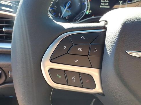 New 2026 Chrysler Pacifica Select image 22