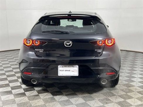 New 2026 MAZDA MAZDA3 Hatchback w/Premium Plus Pkg image 7